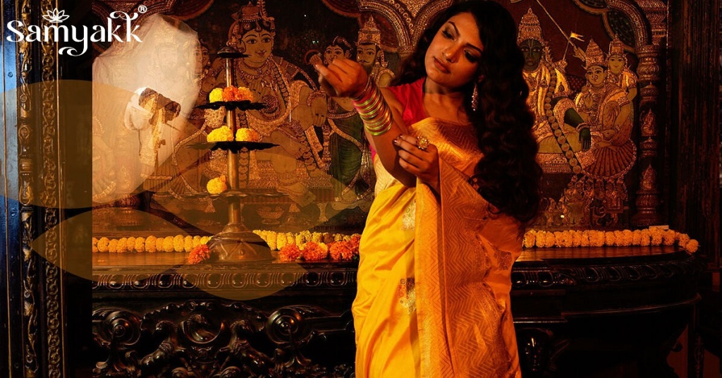 Masterpieces Unveiled: The Elegance of Original Banarasi Sarees at Samyakk